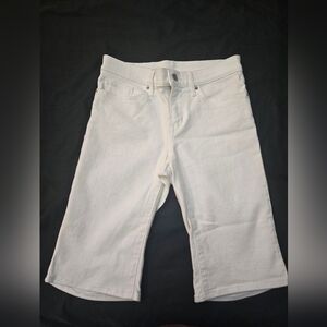 Levi's White‎ Bermuda Shorts Classic Denim Style